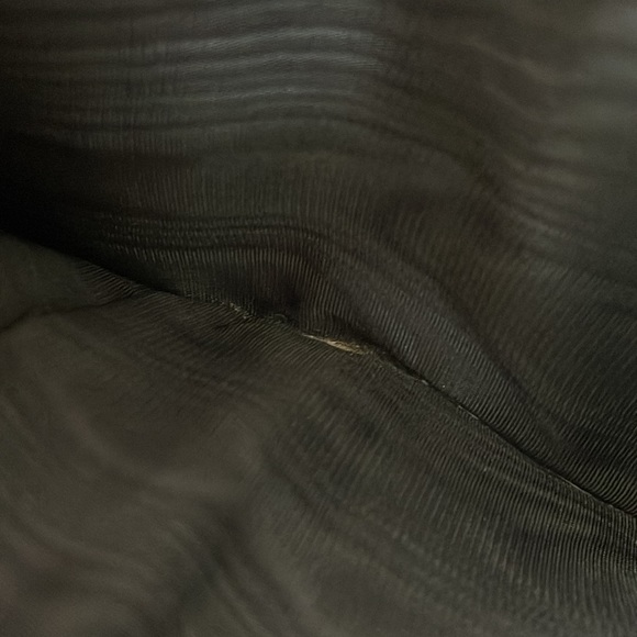 Prada RARE Red Nylon Logo Oversized Trifold Wallet - Picture 17 of 17